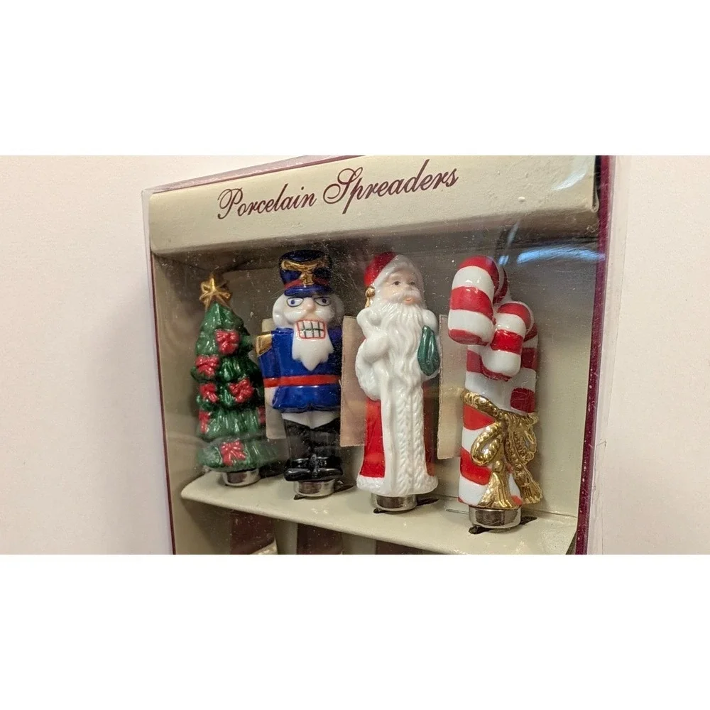 1997 Boston Warehouse Traditional Santa Porcelain Spreaders Set of 4 NIB 15-104